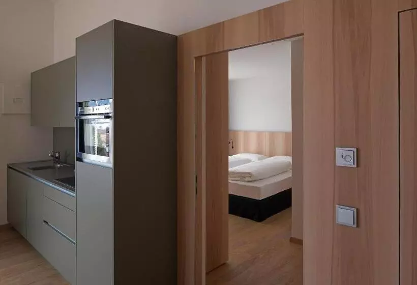 Residence Larciunei