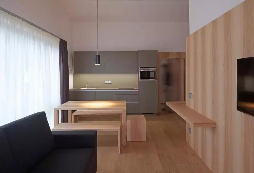 Residence Larciunei