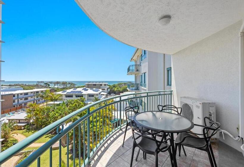 Sunshine Towers Boutique Apartments