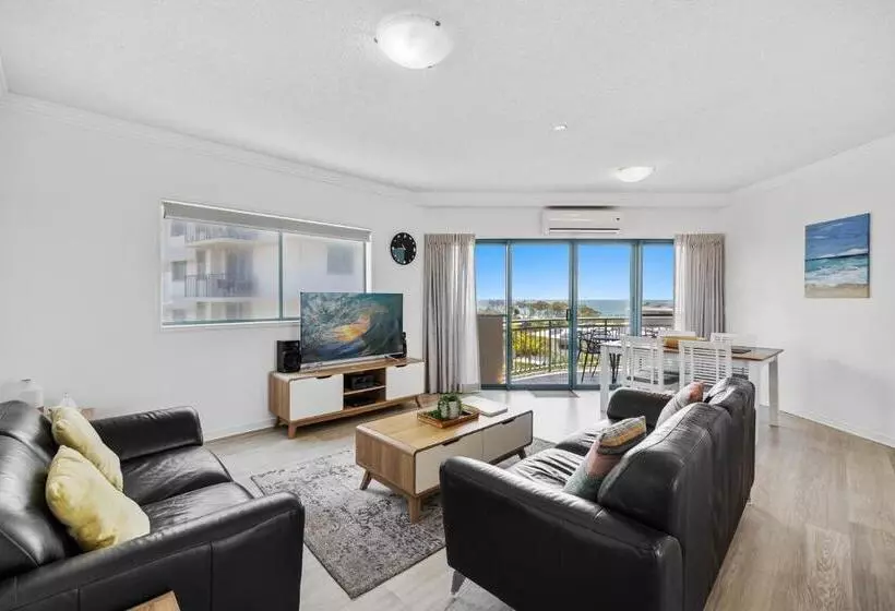 Sunshine Towers Boutique Apartments