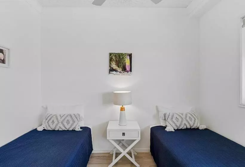 Sunshine Towers Boutique Apartments