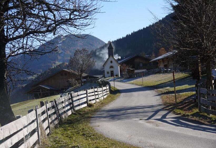 ホテル Hattlerhof