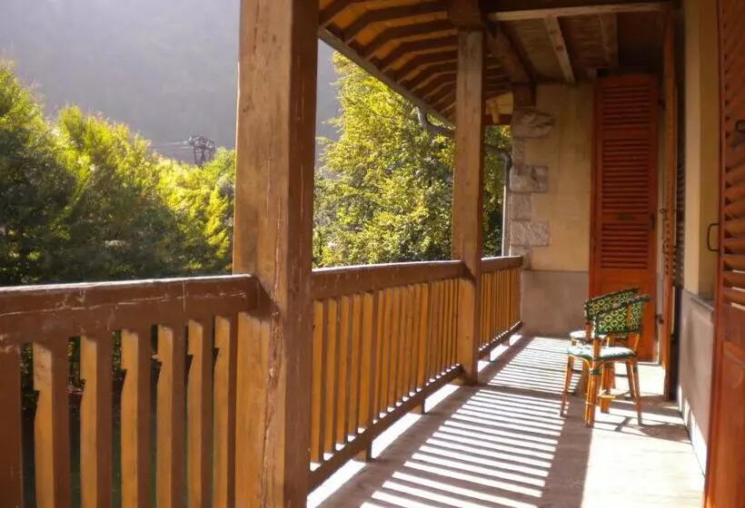 ペンション Gîte Les Mésanges