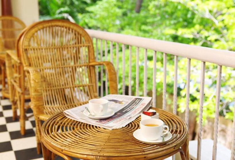 ペンション Hanu Reddy Residences Wallace Garden