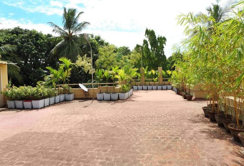 ペンション Hanu Reddy Residences Wallace Garden