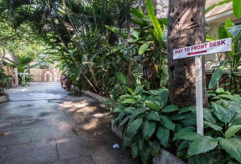 ペンション Hanu Reddy Residences Wallace Garden