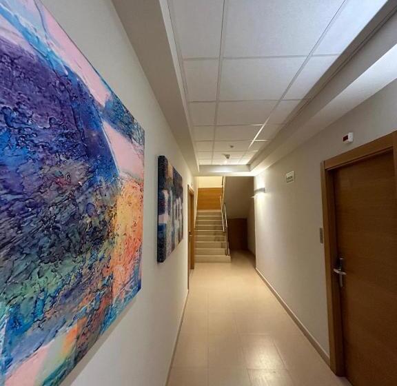 ペンション Hostal Aralar