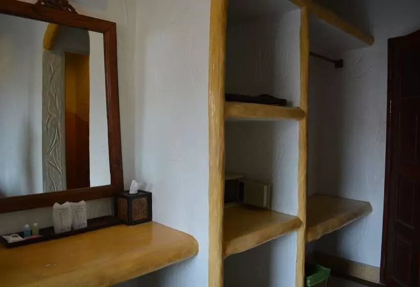 ペンション Nirvana Guesthouse & Hostel