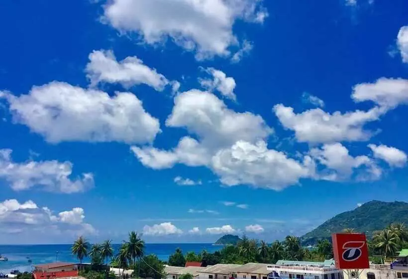 ペンション Nirvana Guesthouse & Hostel