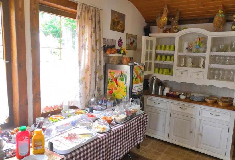 펜션 Penzión Pod Guglom