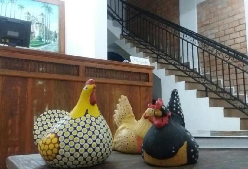 膳宿费 Pousada Sinhá Moça Campos Ltda