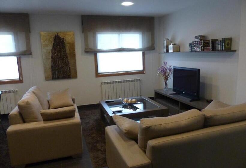 بنسيون Pr Casa Savi