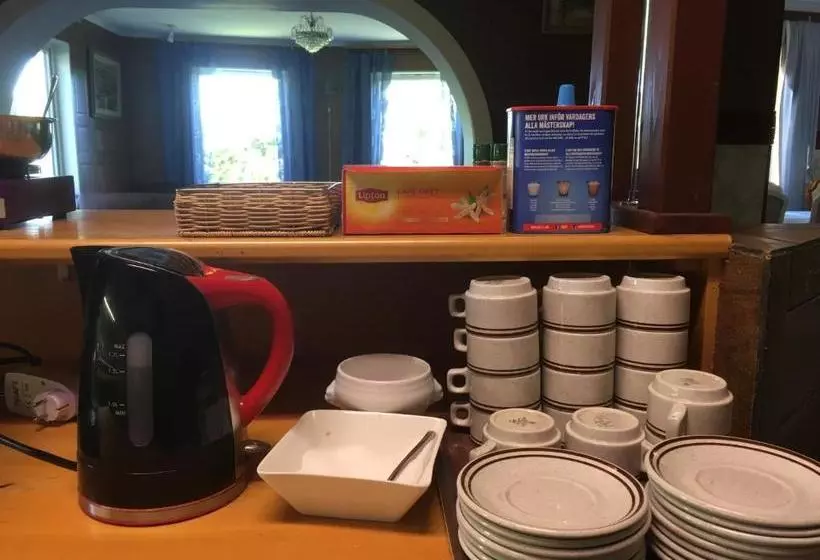 Retkeilymaja Grums Old House