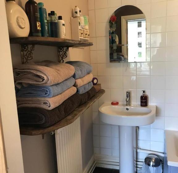 旅馆 The Clytha Arms