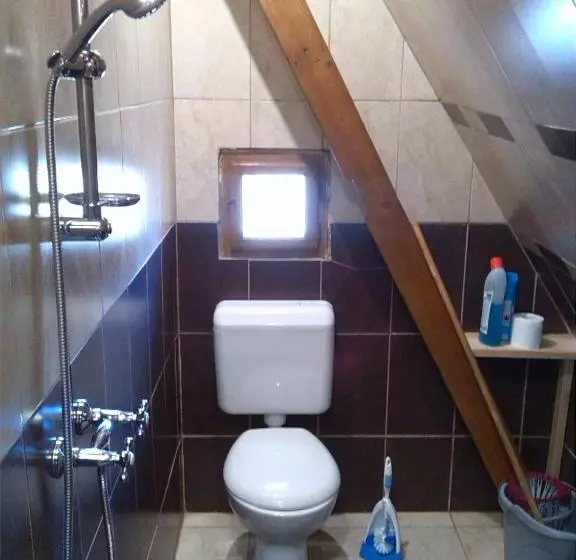 پانسیون Alpesi Vendégház