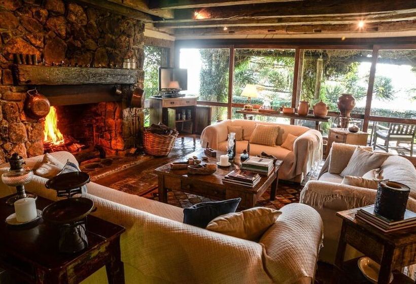 Pension Estalagem La Hacienda