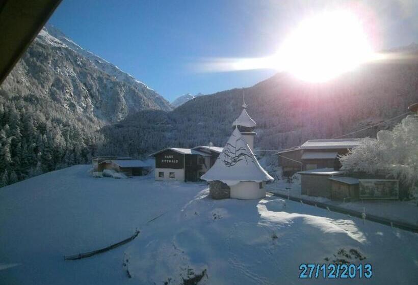 بنسيون Gästehaus Hirschenhof