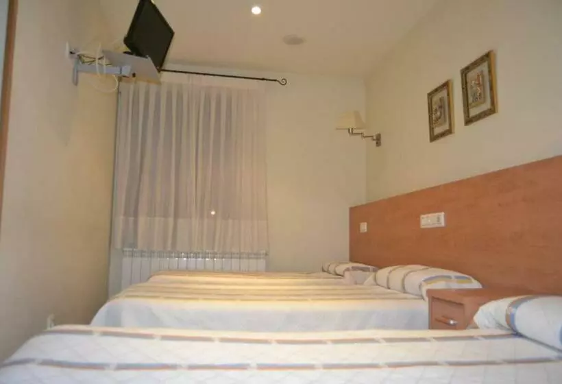 پانسیون Hostal Arévacos