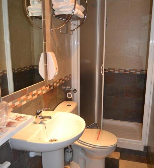 פנסיון Hostal Arévacos