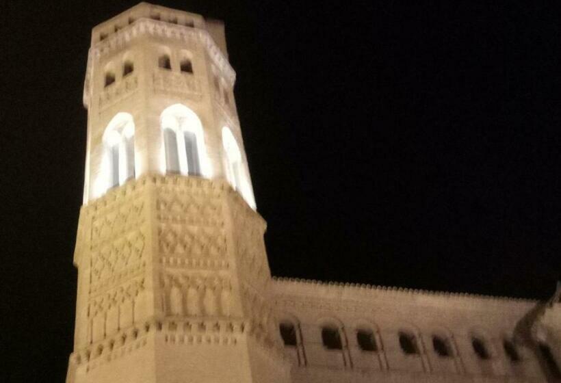 بنسيون Hostal Restaurante Baraka