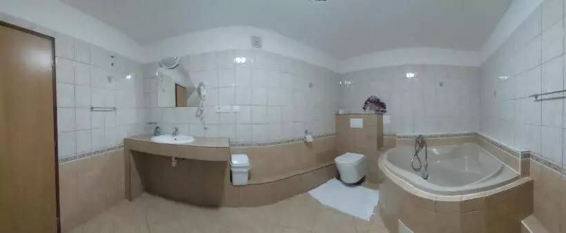 Majatalo Penzion U šelongů