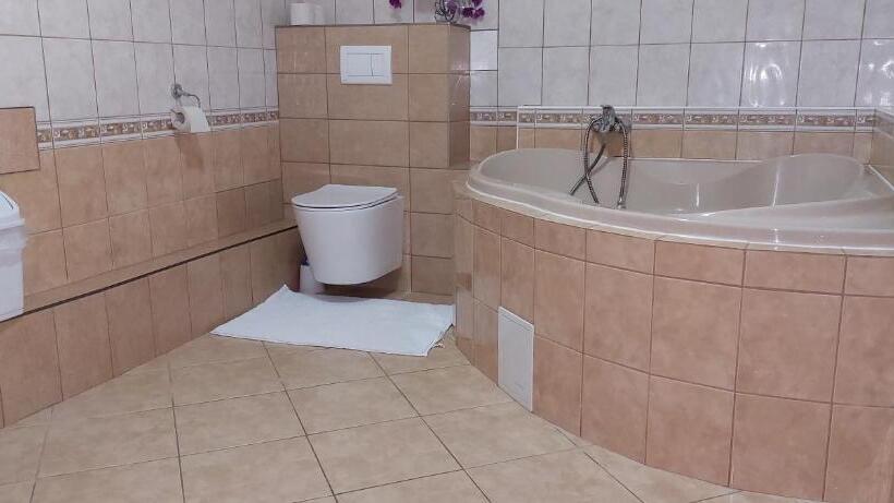 Pansiyon Penzion U šelongů