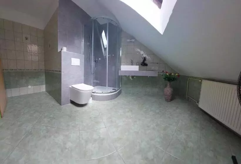 Majatalo Penzion U šelongů