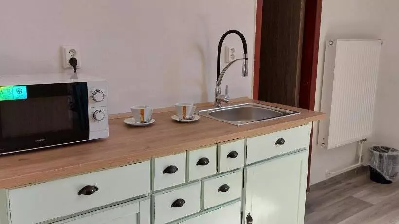 Majatalo Penzion U šelongů