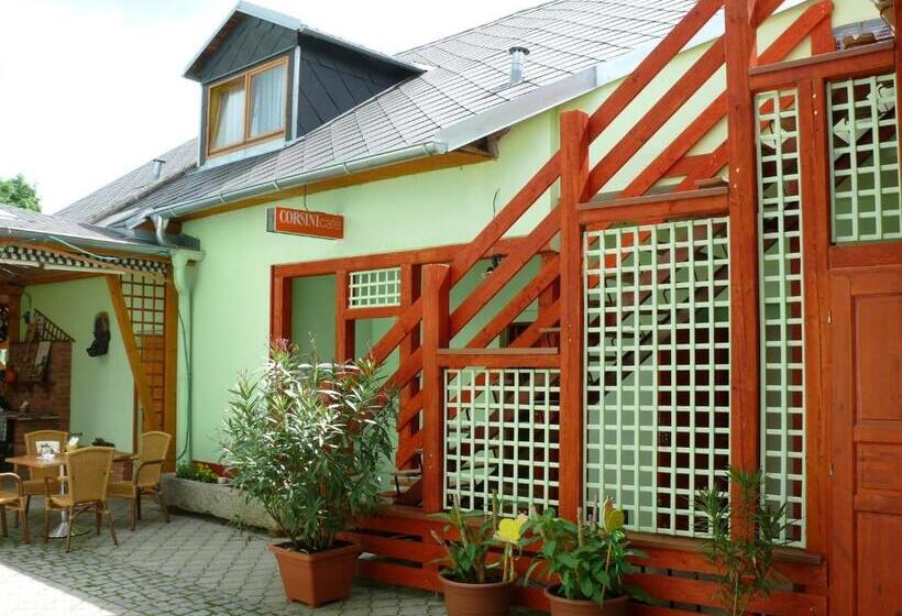 Pansiyon Penzion U šelongů