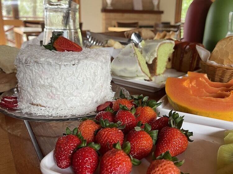 פנסיון Pousada Bucaneve