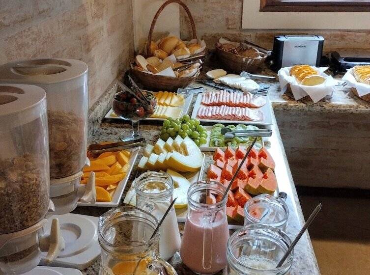 Pensionat Pousada Bucaneve