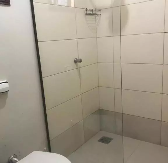 ペンション Pousada Diamante