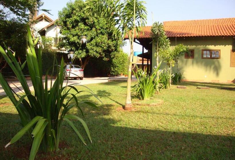 پانسیون Pousada Diamante