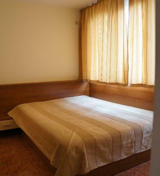 پانسیون Tonus Guest House