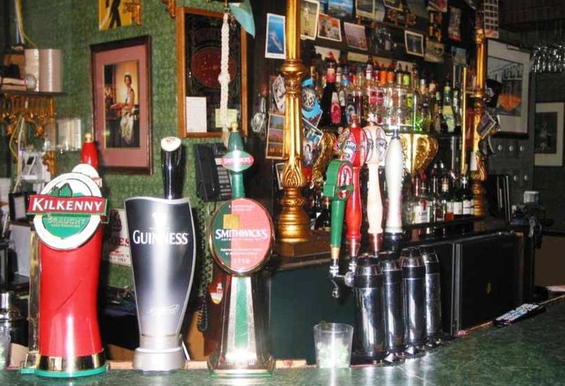 فندق صغير The Guv Nor Inn