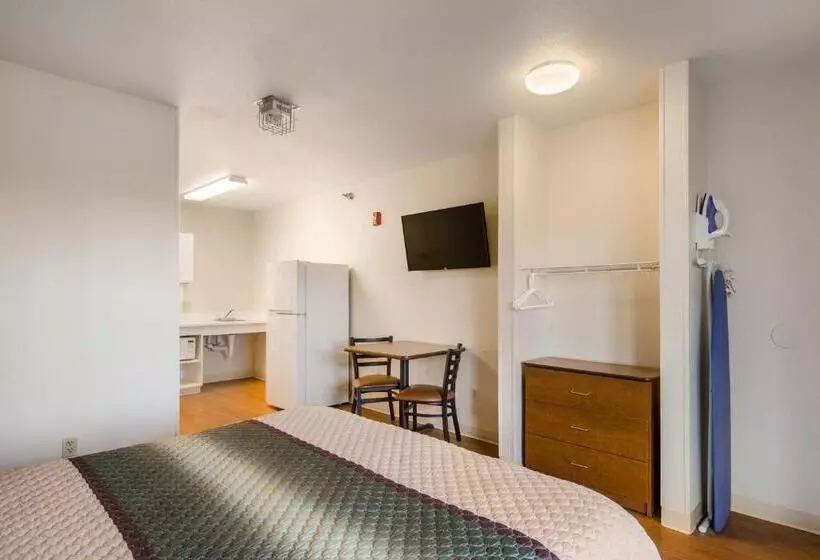 Hometowne Studios By Red Roof Denver   Glendale/ Cherry Creek