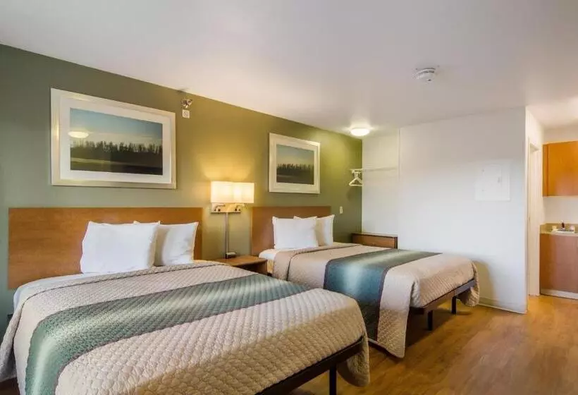 Hometowne Studios By Red Roof Denver   Glendale/ Cherry Creek