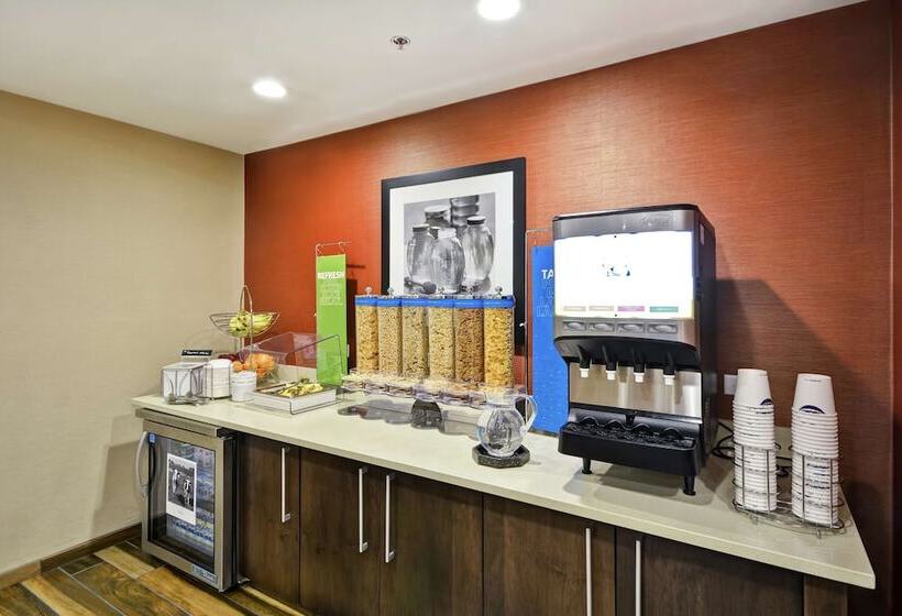 Hotel Hampton Inn &  Suites Grants Pass