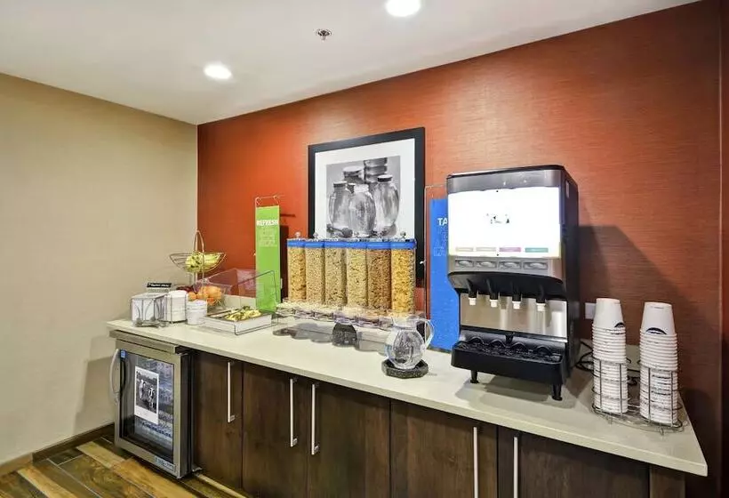 Hotelli Hampton Inn & Suites Grants Pass