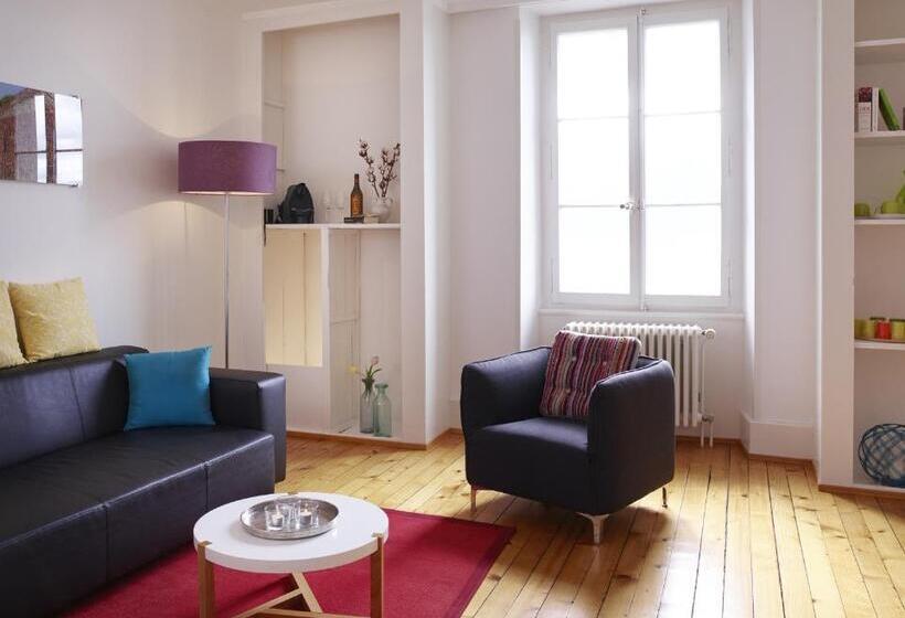 Pension Domaine Du Burignon