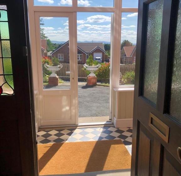 פנסיון Highland Moors