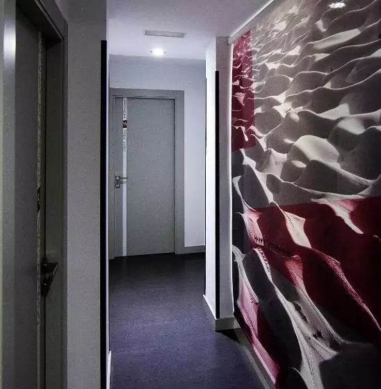 پانسیون Hostal Averroes