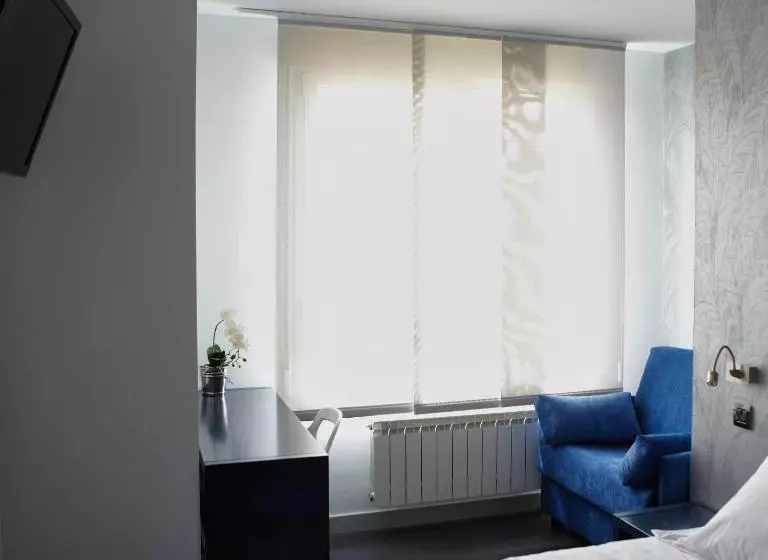 پانسیون Hostal Averroes