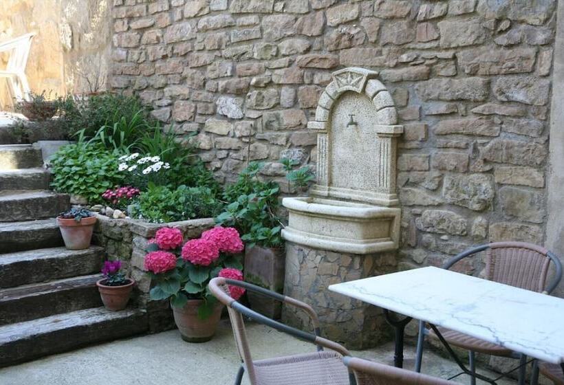 ペンション Hostal La Fuente