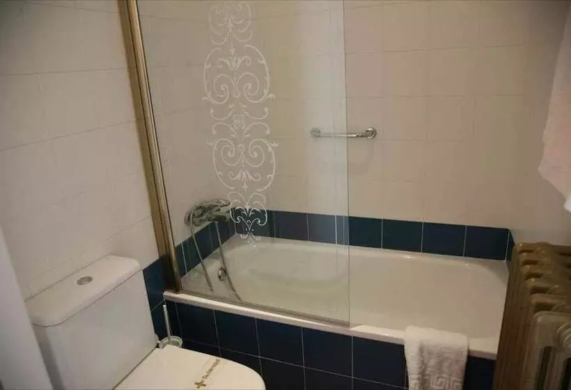 Majatalo Hostal La Fuente