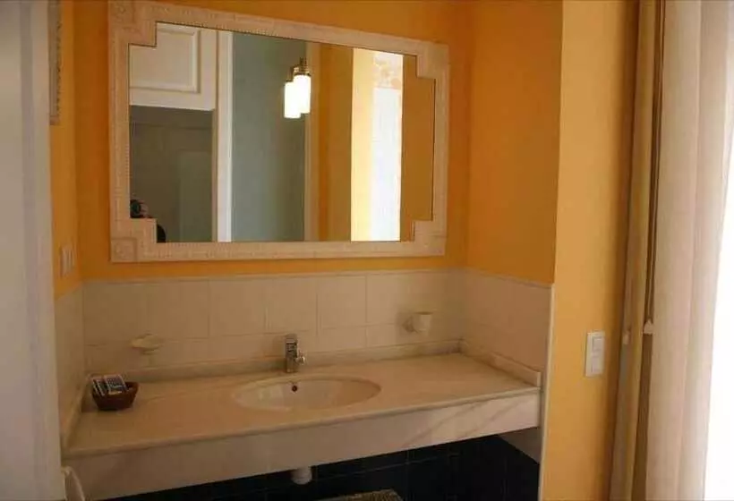 Majatalo Hostal La Fuente