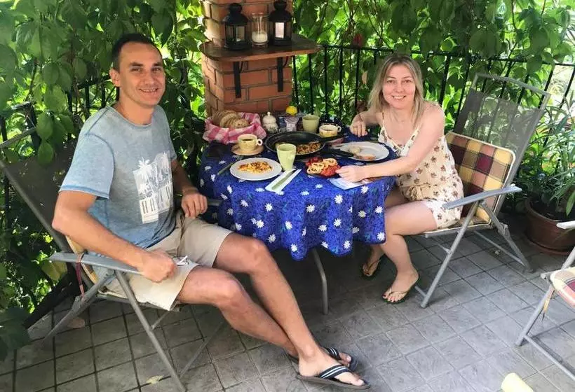 پانسیون Hungária Vendégház