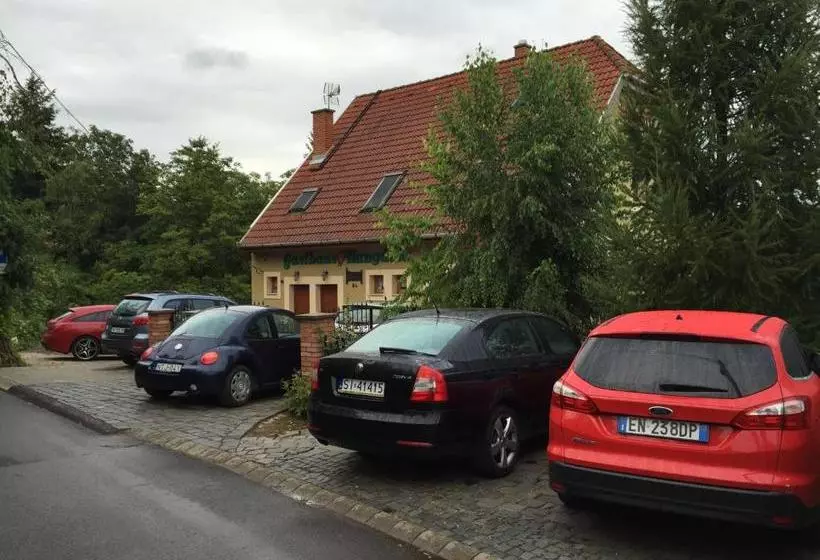 پانسیون Hungária Vendégház