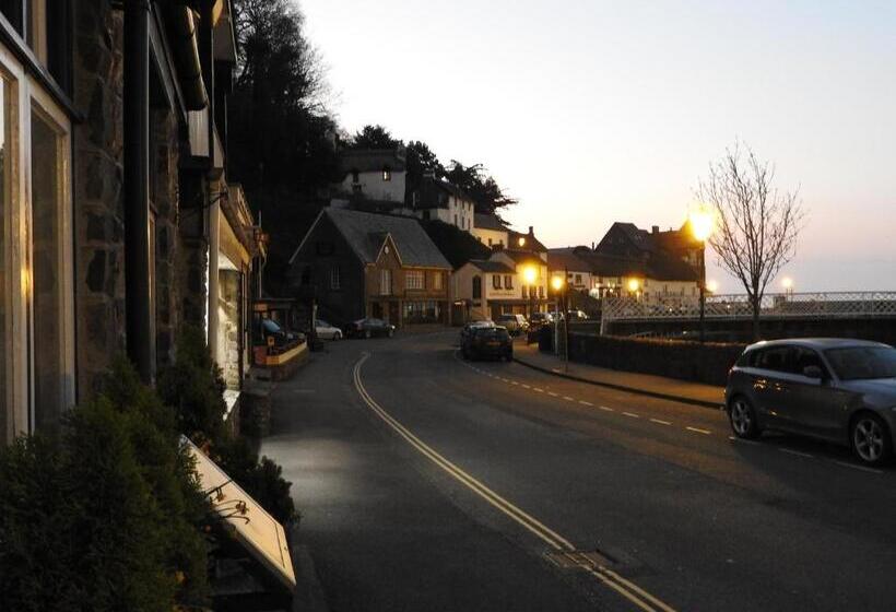 ペンション Riverside Cottage B&b