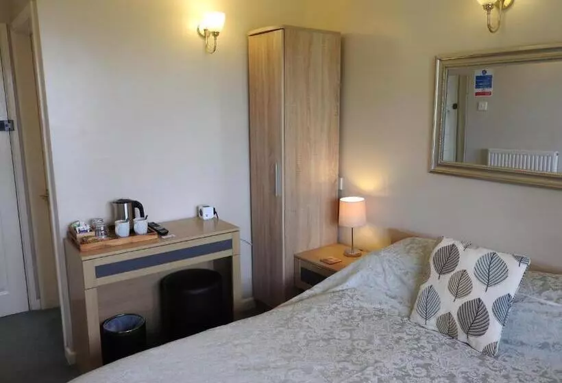 پانسیون Riverside Cottage B&b